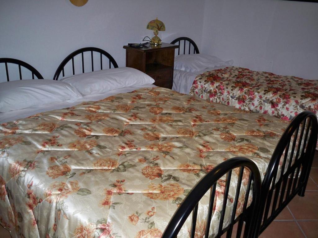 روكا دي بابا B&B Il Pantanello الغرفة الصورة